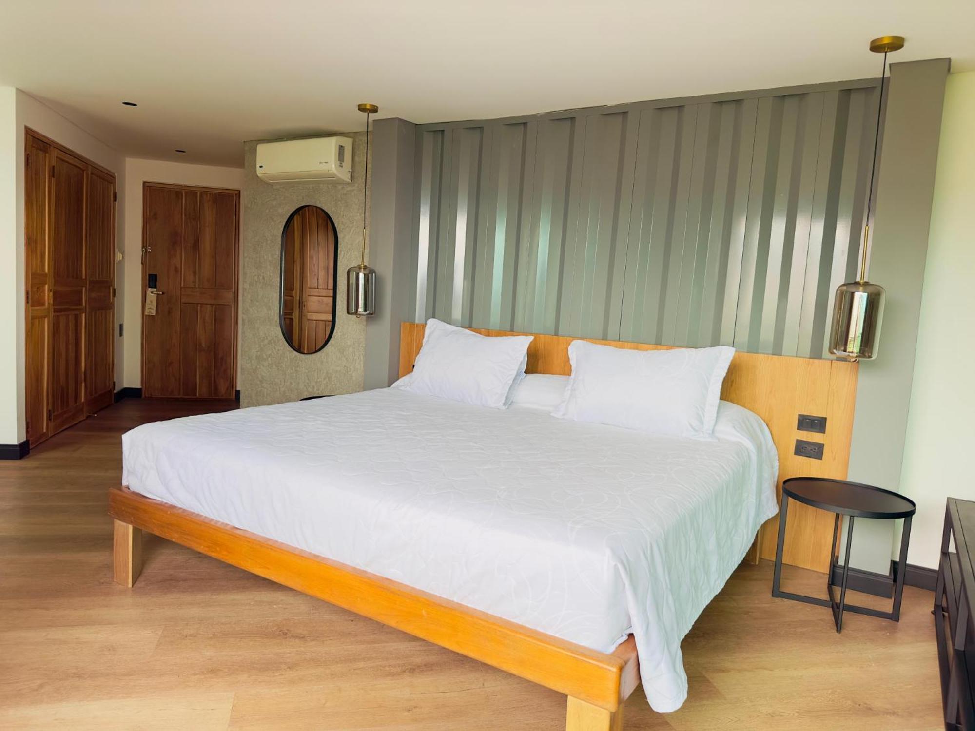 Hotel Casa Victoria 메딜린 외부 사진