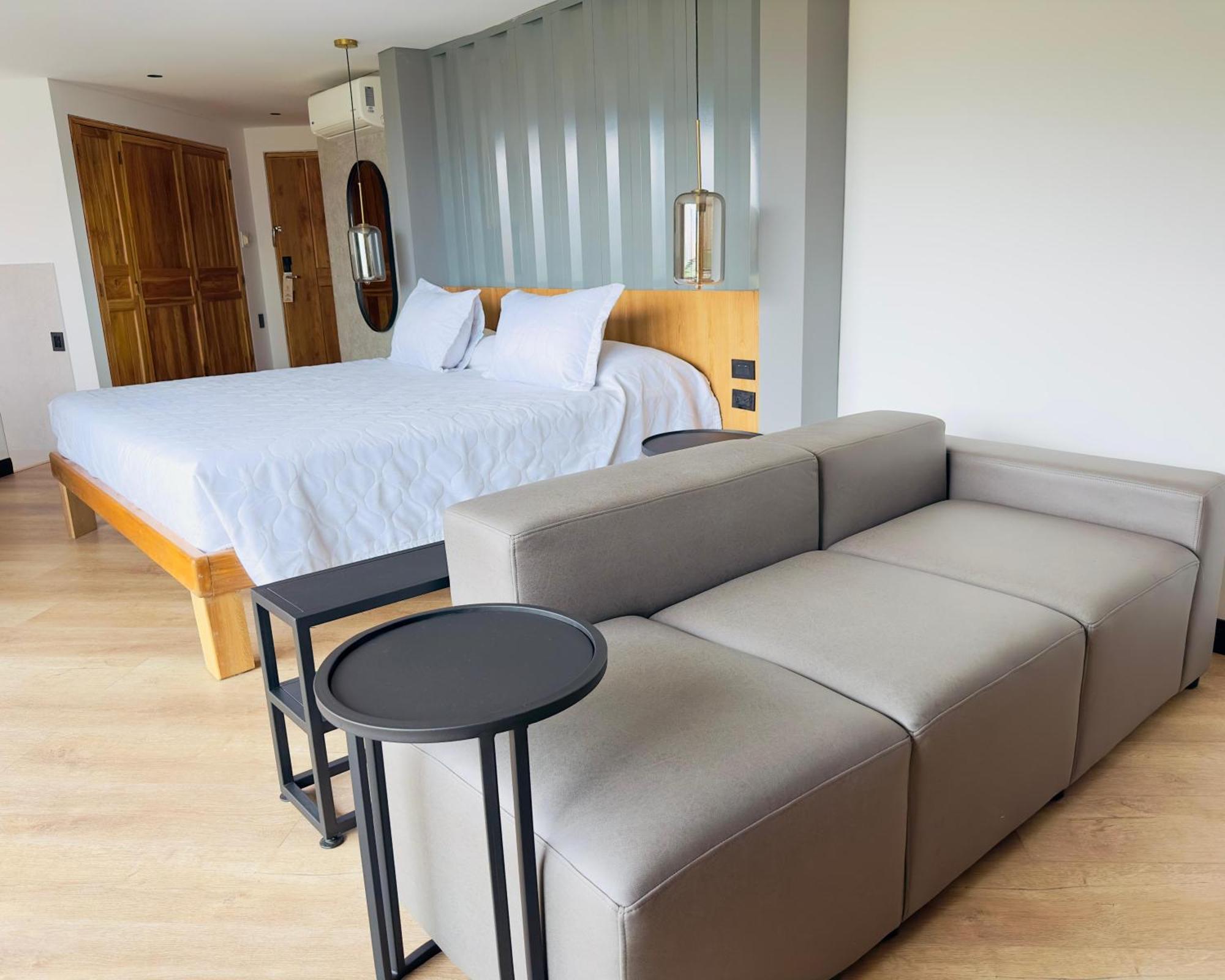 Hotel Casa Victoria 메딜린 외부 사진