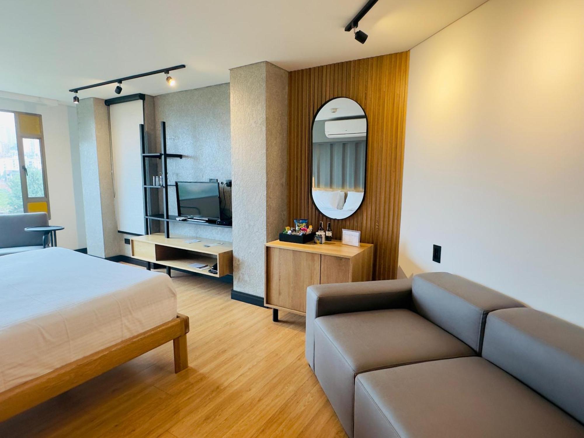 Hotel Casa Victoria 메딜린 외부 사진